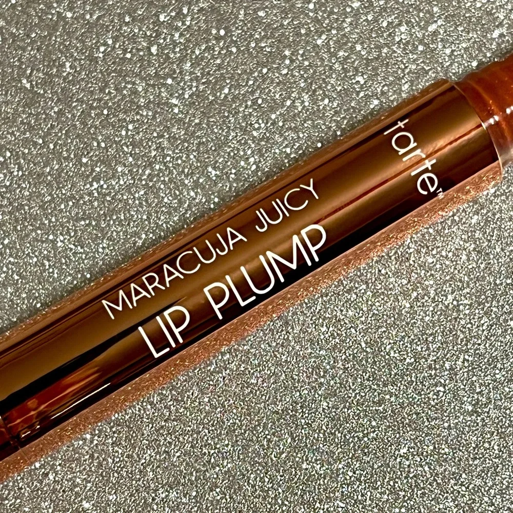 TARTE. Maracuja Juicy Rich Pink Amethyst Shimmer Glass Lip Plump